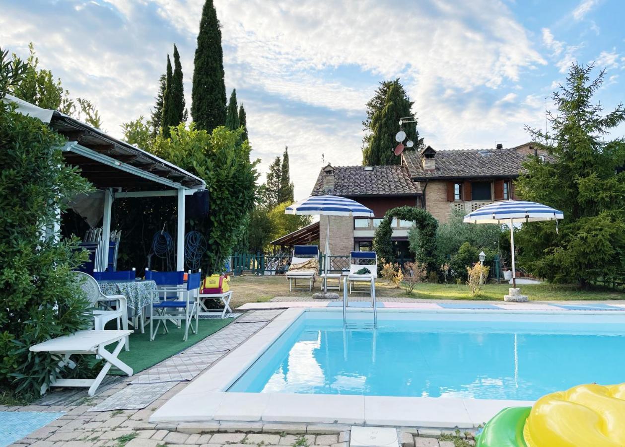 Appartamento Con Piscina E Giardino A Siena Exteriér fotografie